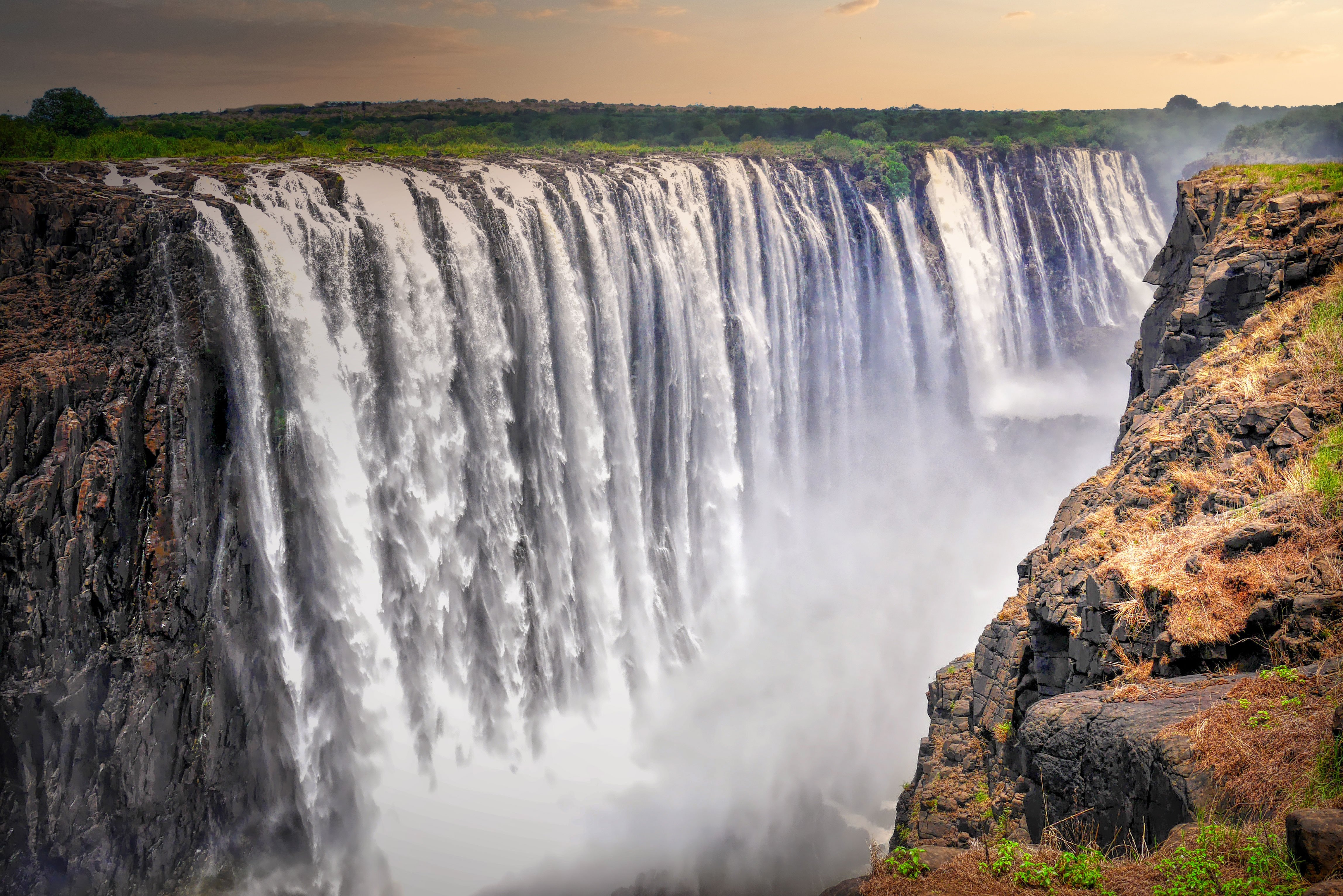 Victoria Falls in Simbabwe als Teil einer Reise durch das südliche Afrika